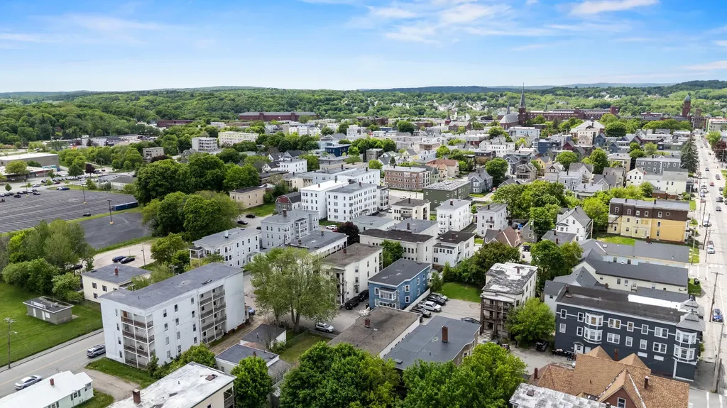 78 Howard Street Lewiston ME 04240