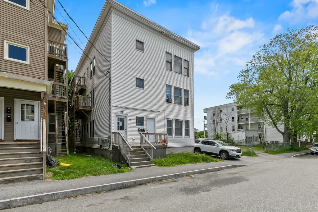 78 Howard Street Lewiston ME 04240