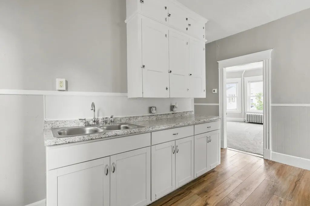 78 Howard Street Lewiston ME 04240