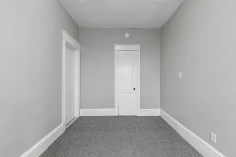 78 Howard Street Lewiston ME 04240