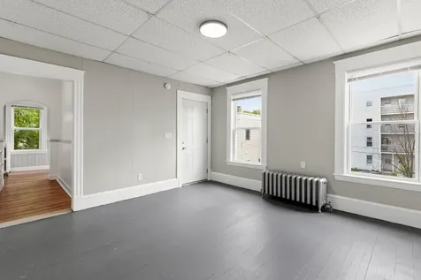 78 Howard Street Lewiston ME 04240