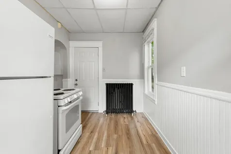 78 Howard Street Lewiston ME 04240