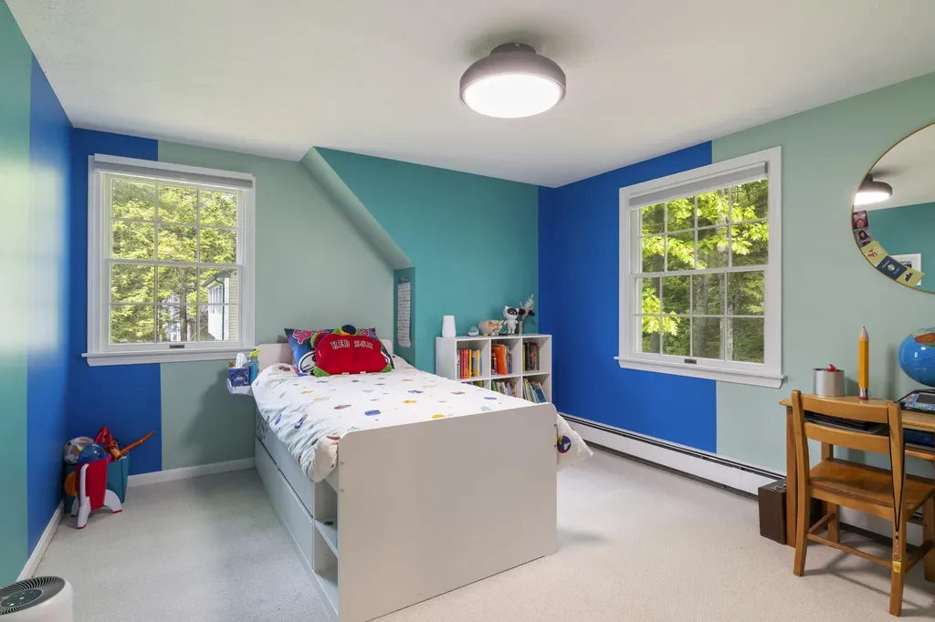23 Meredith Drive Brunswick ME 04011