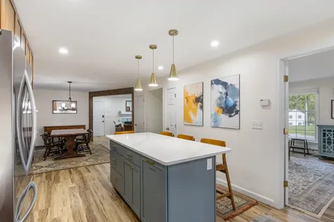 23 Meredith Drive Brunswick ME 04011