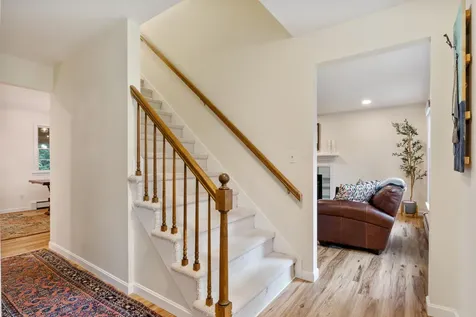 23 Meredith Drive Brunswick ME 04011