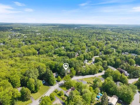 23 Meredith Drive Brunswick ME 04011