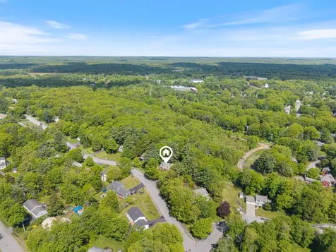 23 Meredith Drive Brunswick ME 04011