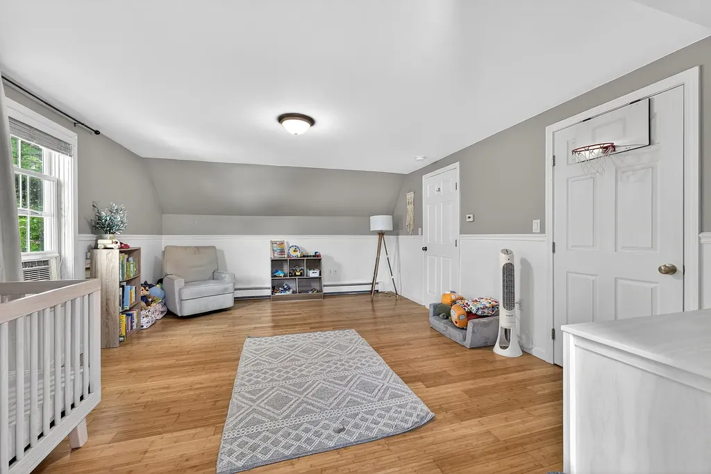 13 Crabtree Drive Topsham ME 04086