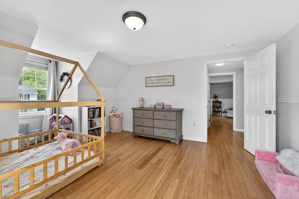 13 Crabtree Drive Topsham ME 04086