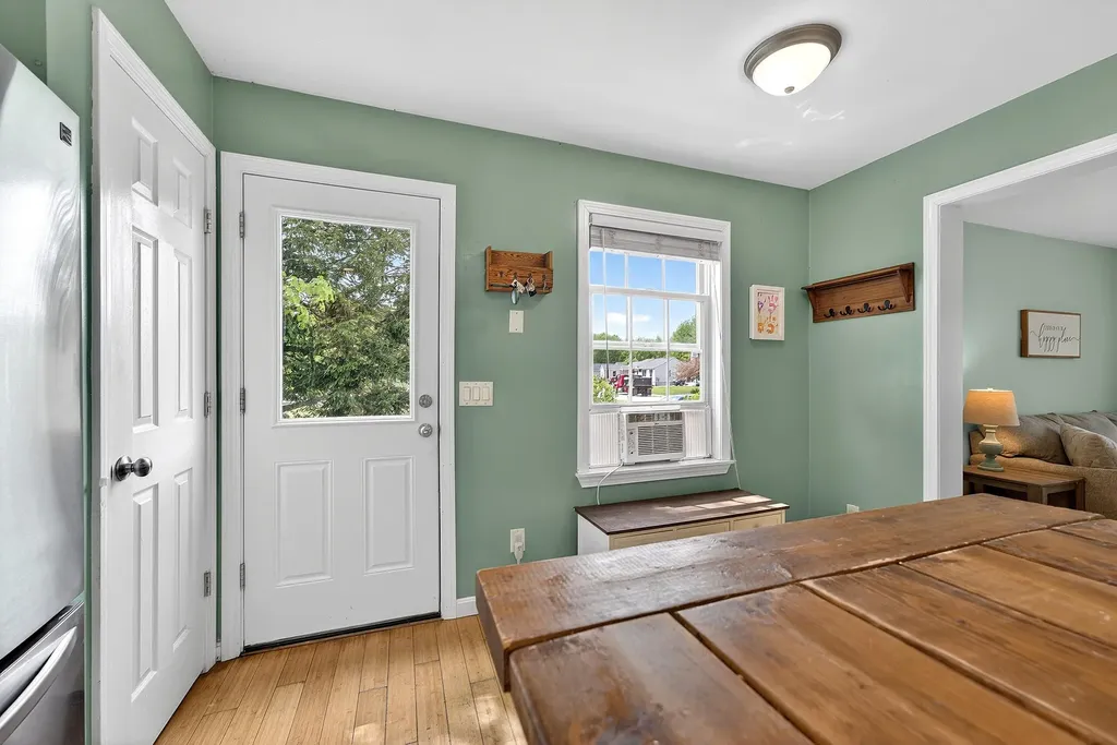 13 Crabtree Drive Topsham ME 04086
