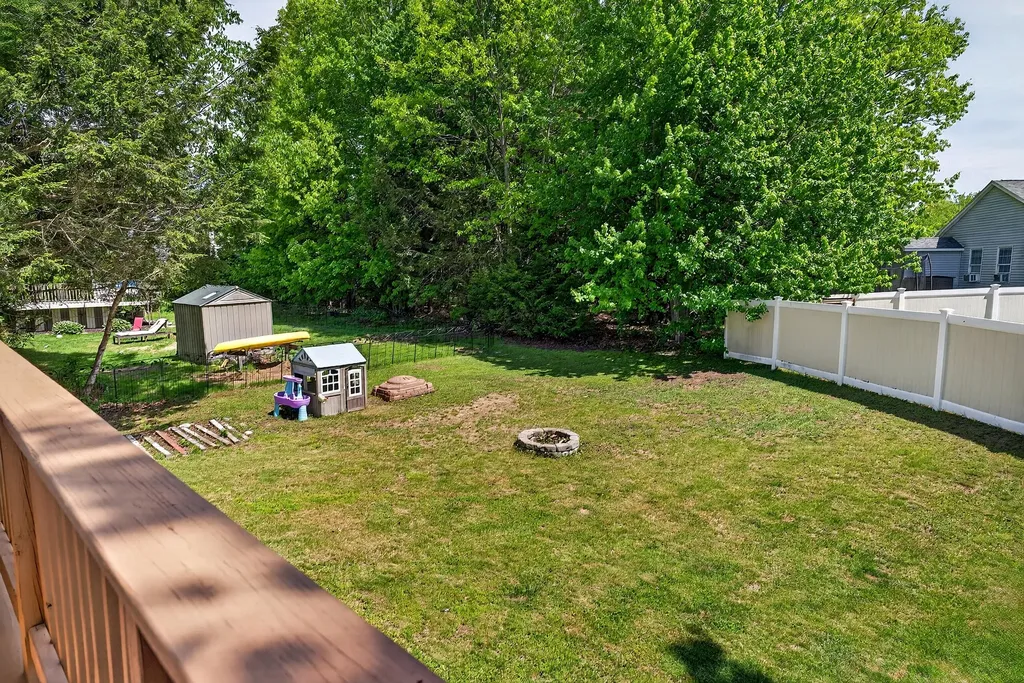 13 Crabtree Drive Topsham ME 04086