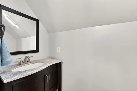 13 Crabtree Drive Topsham ME 04086