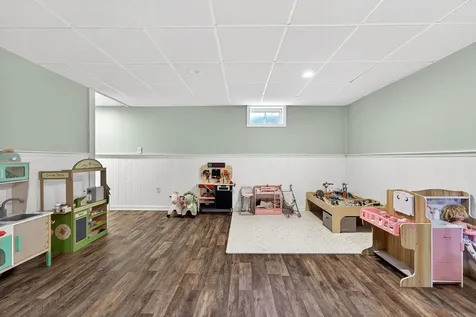 13 Crabtree Drive Topsham ME 04086