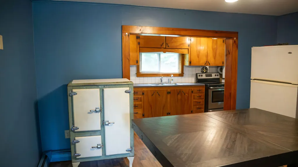 428 Cathance Road Topsham ME 04086