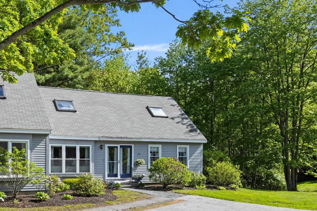 2 Ashbourne Court South Portland ME 04106
