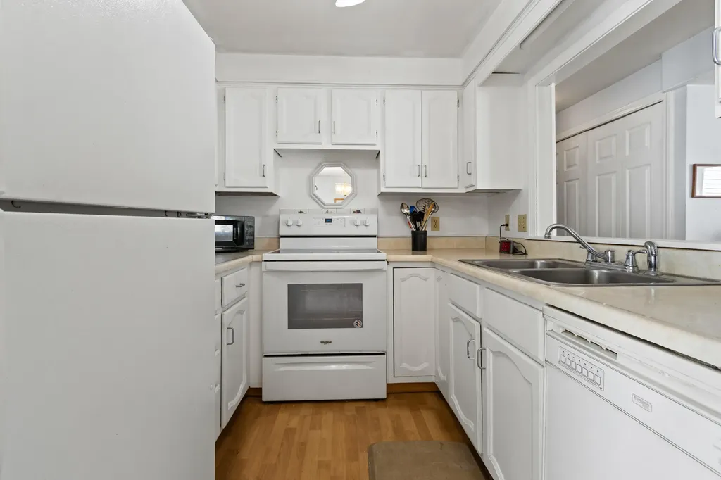 2 Ashbourne Court South Portland ME 04106