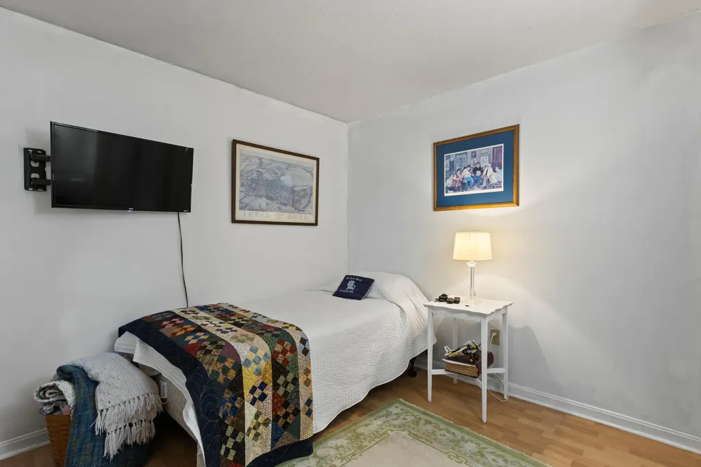 2 Ashbourne Court South Portland ME 04106