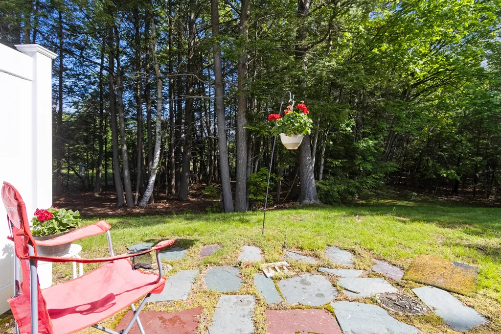 2 Ashbourne Court South Portland ME 04106