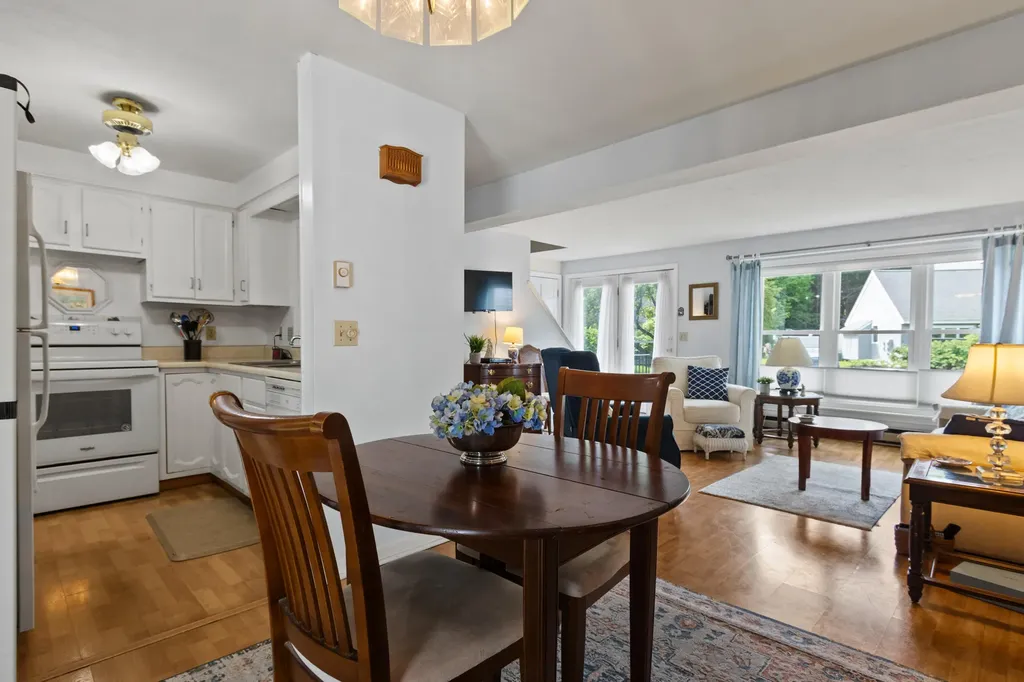 2 Ashbourne Court South Portland ME 04106