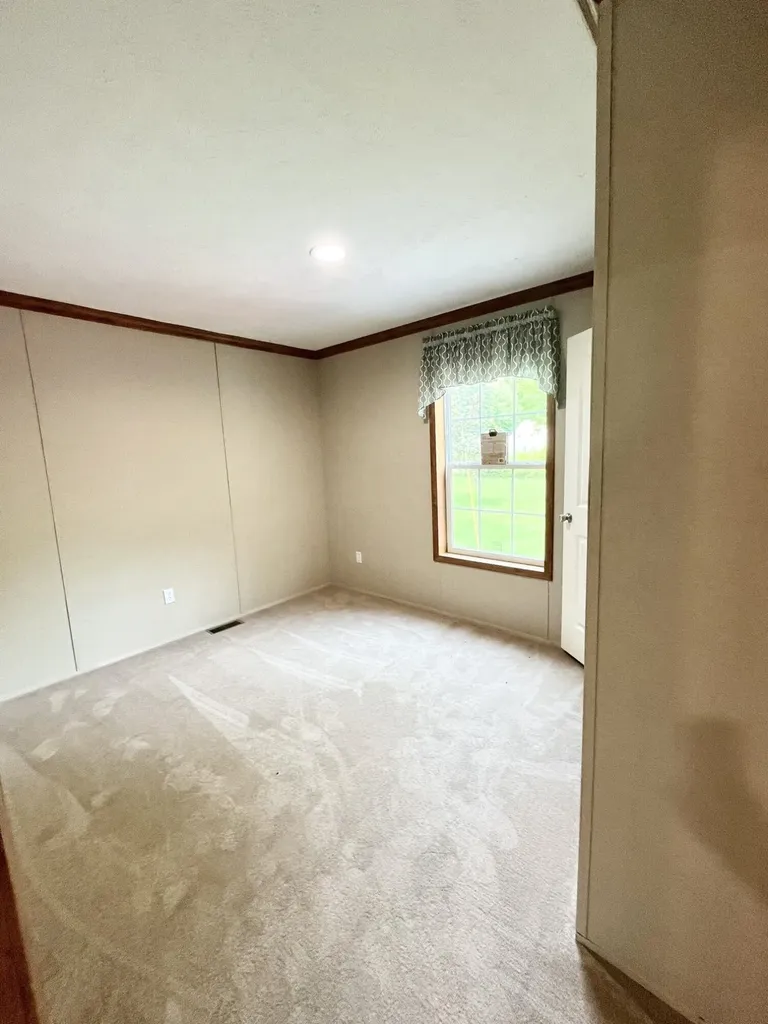 925 Brunswick Road Richmond ME 04357