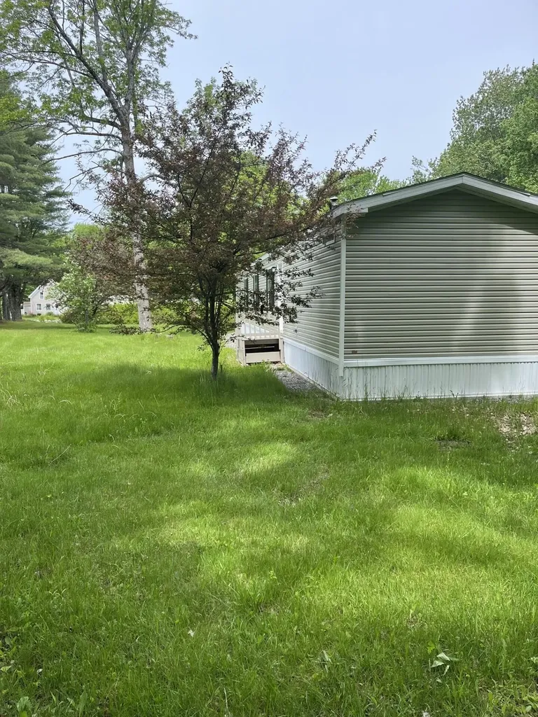 925 Brunswick Road Richmond ME 04357