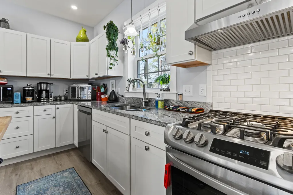 699 Beech Hill Road Auburn ME 04210
