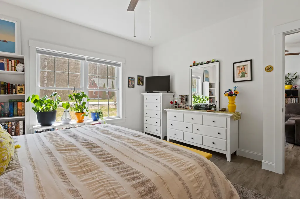 699 Beech Hill Road Auburn ME 04210