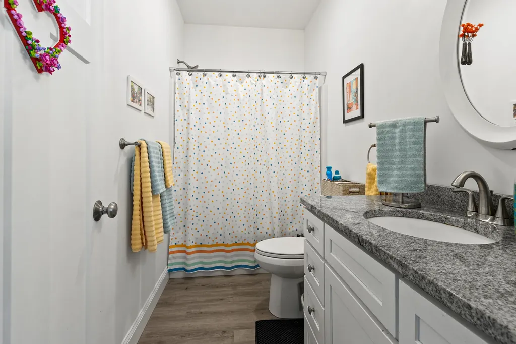 699 Beech Hill Road Auburn ME 04210