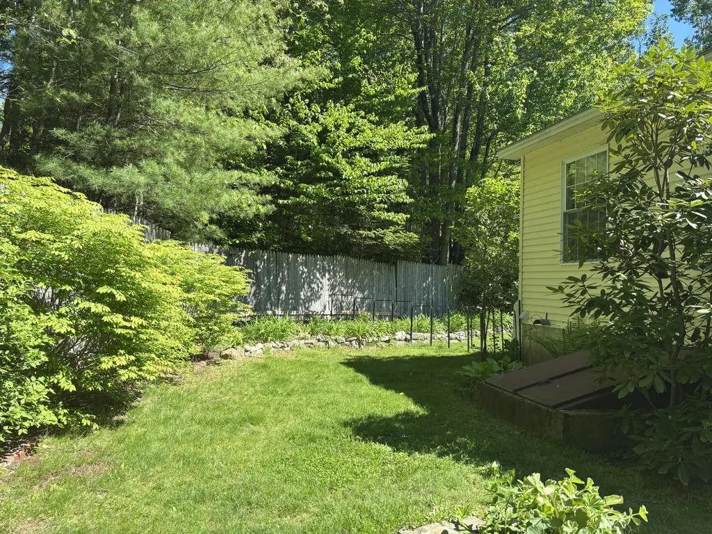 281 Mt Ephraim Road Searsport ME 04974