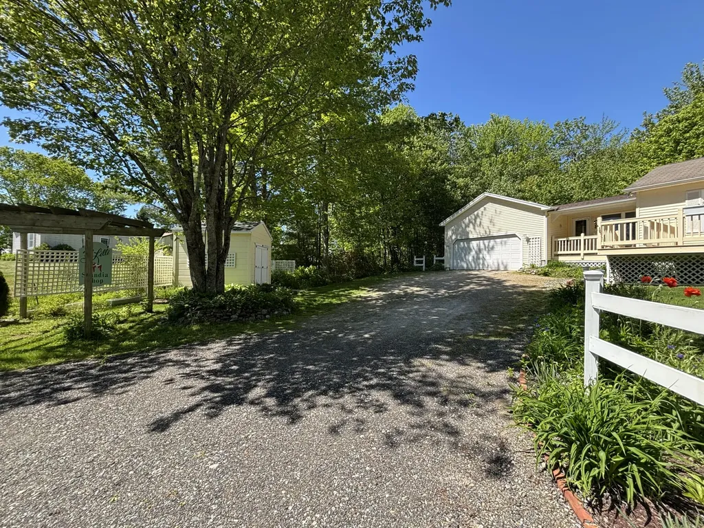 281 Mt Ephraim Road Searsport ME 04974