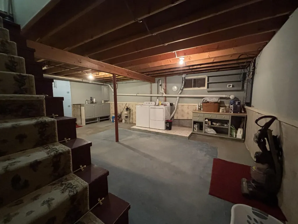 281 Mt Ephraim Road Searsport ME 04974