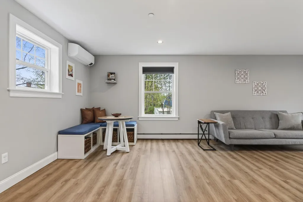 87 Chesley Avenue Portland ME 04103