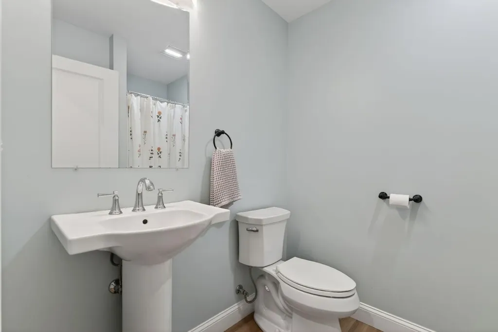 87 Chesley Avenue Portland ME 04103