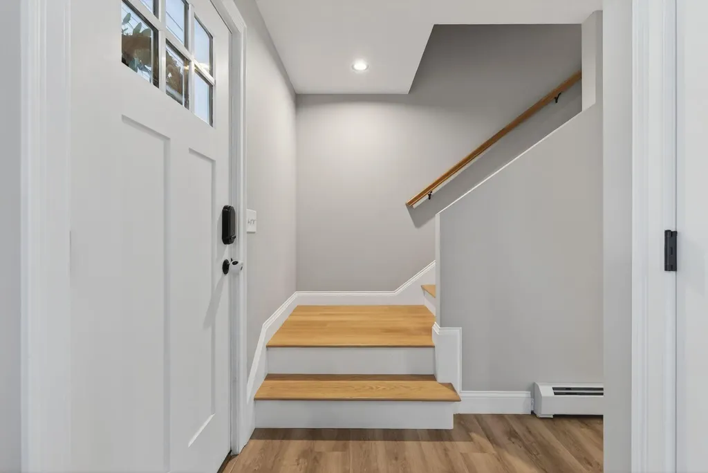 87 Chesley Avenue Portland ME 04103