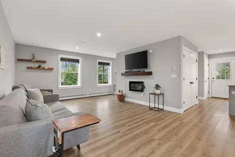 87 Chesley Avenue Portland ME 04103