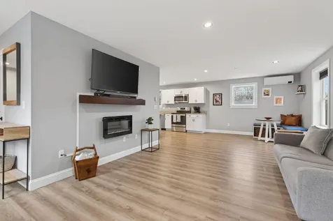 87 Chesley Avenue Portland ME 04103