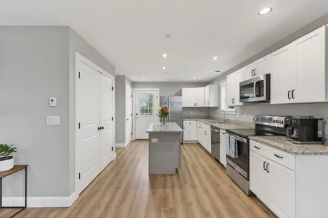 87 Chesley Avenue Portland ME 04103