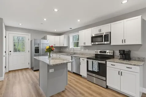 87 Chesley Avenue Portland ME 04103