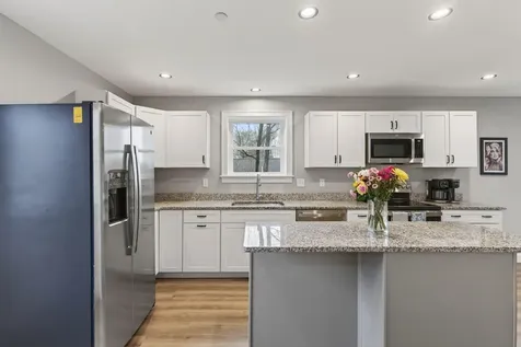 87 Chesley Avenue Portland ME 04103