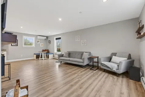 87 Chesley Avenue Portland ME 04103