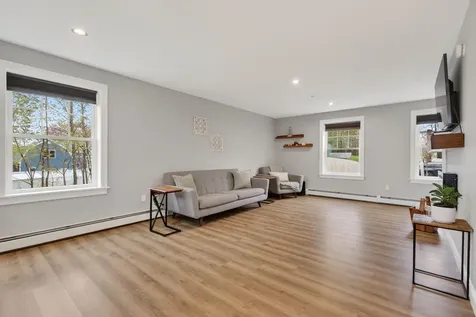 87 Chesley Avenue Portland ME 04103