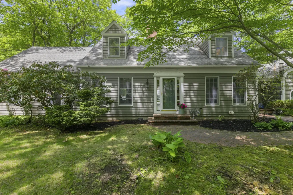 5 Beech Drive Brunswick ME 04011