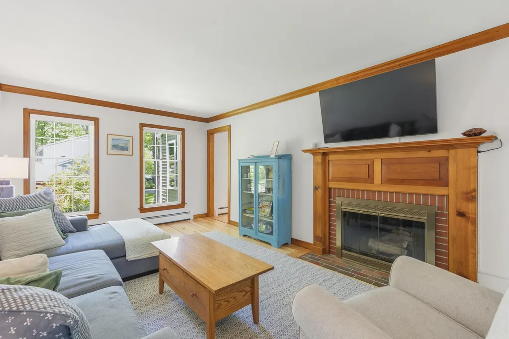 5 Beech Drive Brunswick ME 04011