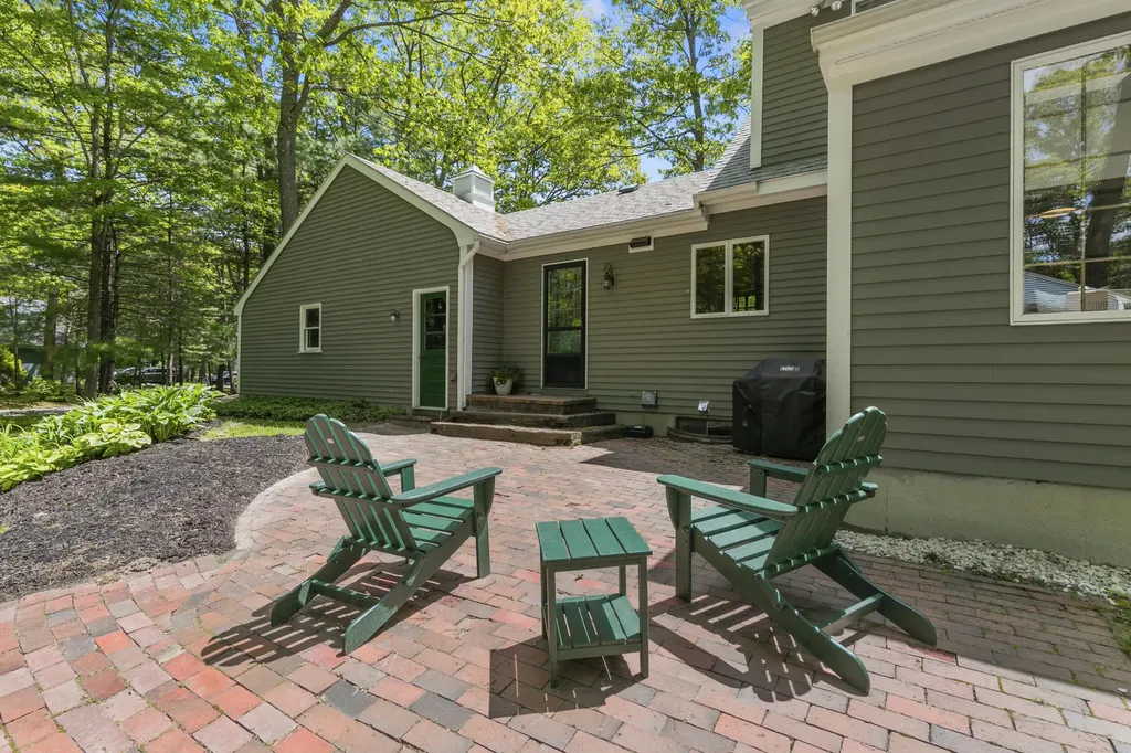5 Beech Drive Brunswick ME 04011