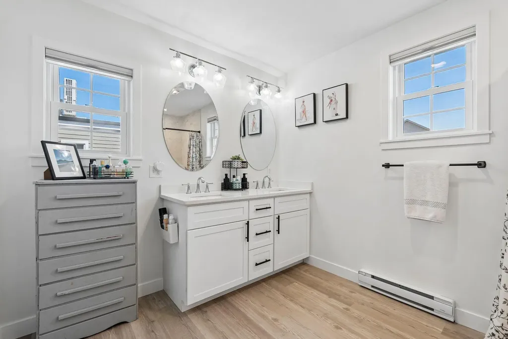 29 Frontrunner Way Scarborough ME 04074
