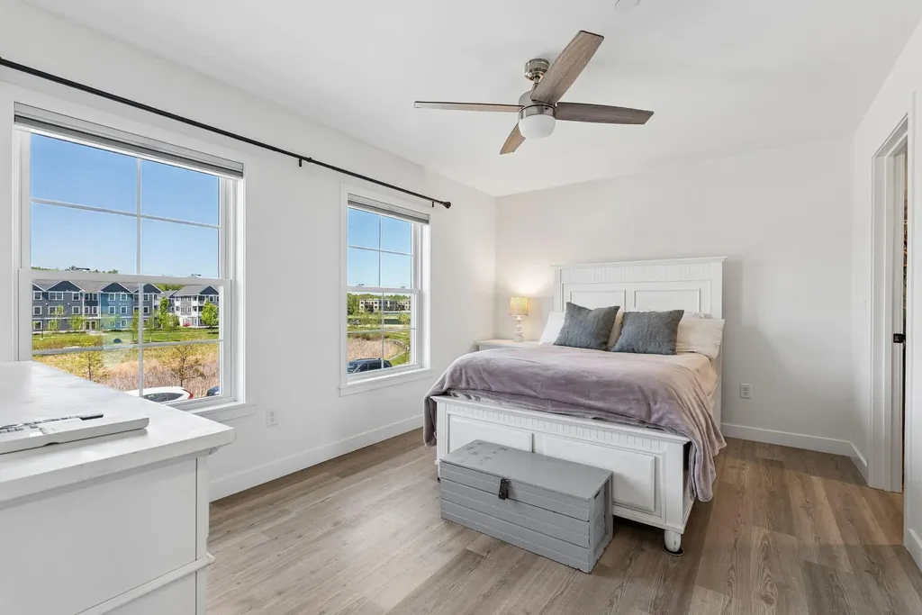 29 Frontrunner Way Scarborough ME 04074