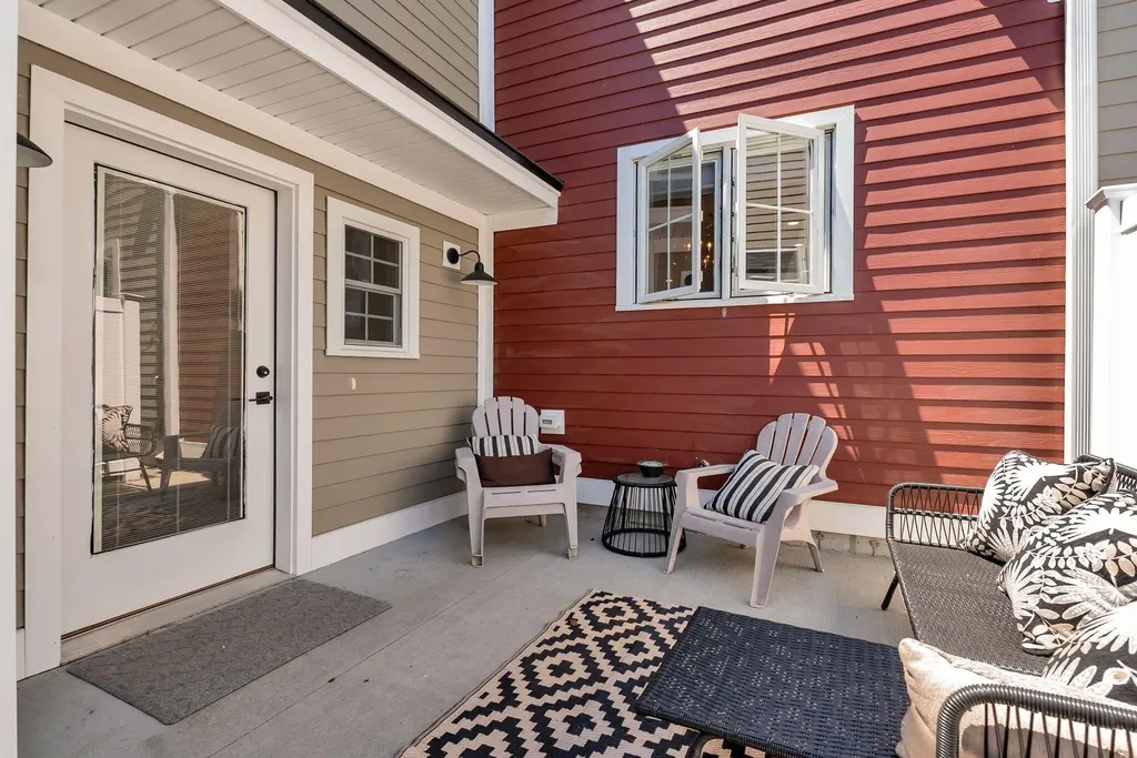 29 Frontrunner Way Scarborough ME 04074