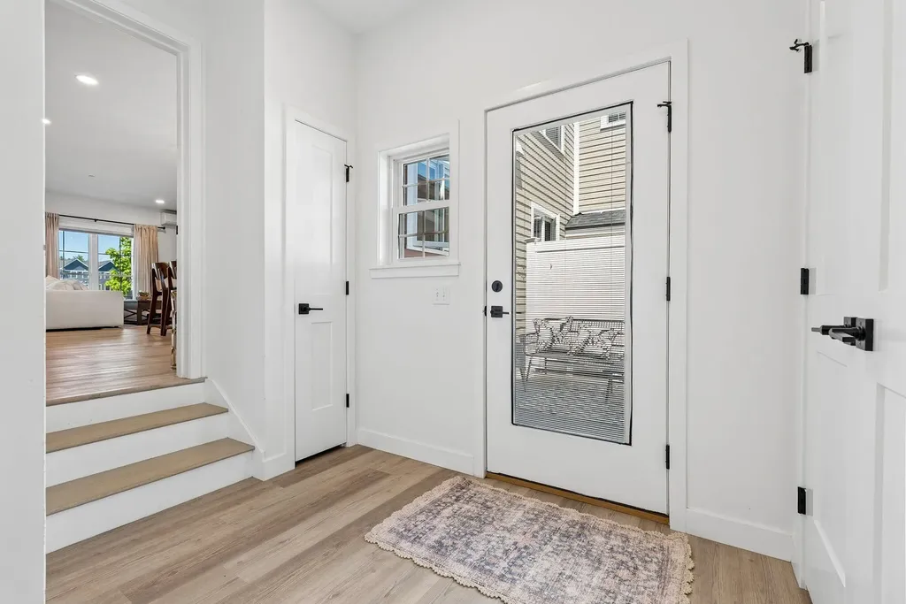 29 Frontrunner Way Scarborough ME 04074