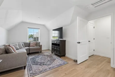 29 Frontrunner Way Scarborough ME 04074