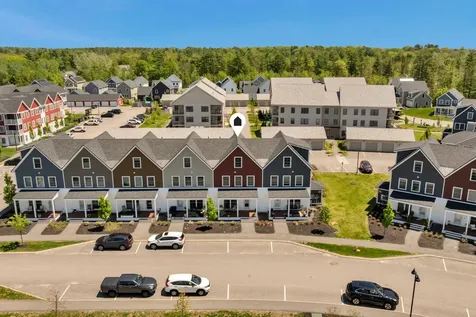 29 Frontrunner Way Scarborough ME 04074